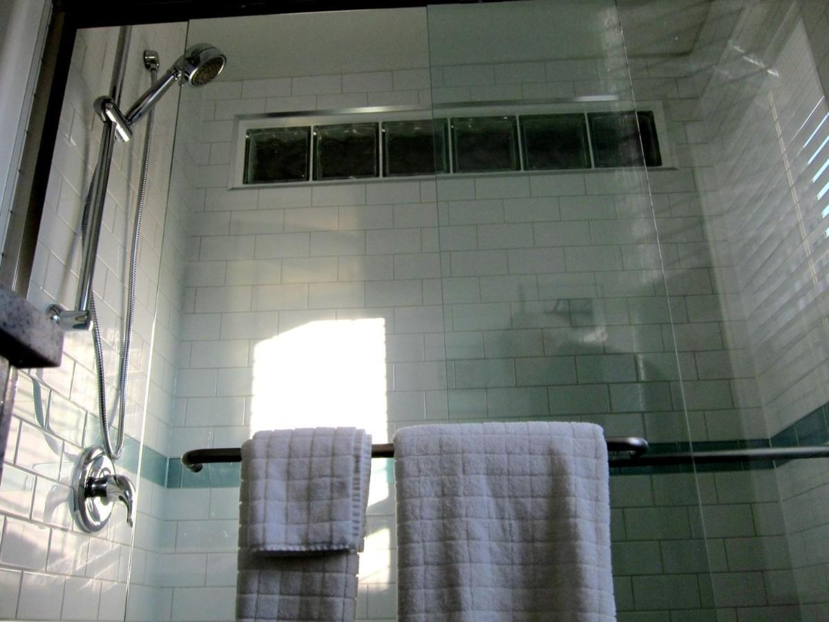 Merrickville Guest Suites Екстериор снимка
