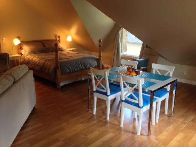 Merrickville Guest Suites Екстериор снимка