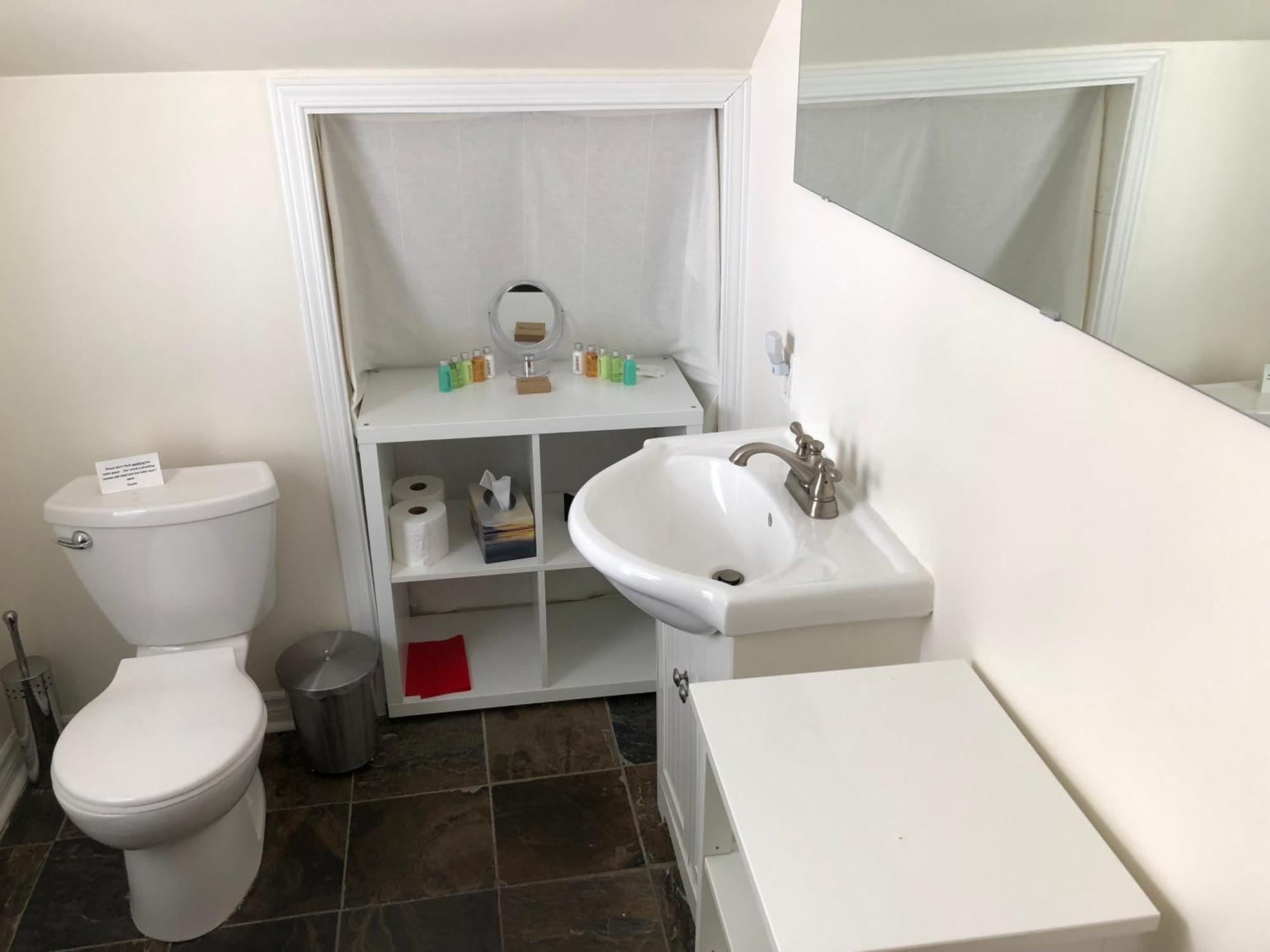 Merrickville Guest Suites Екстериор снимка